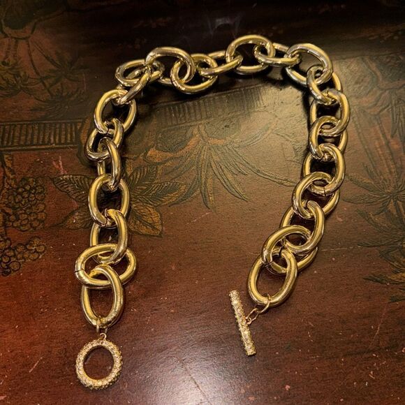 NWOT I.N.C. INTERNATIONAL CONCEPTS Gold-tone Toggle Chain-Link 18" Necklace - Picture 3 of 3